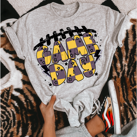 Retro checkered game day PNG Purple and gold